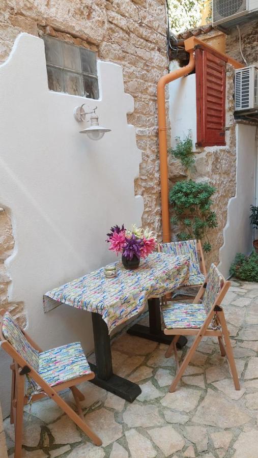 Studio With Garden In Rovinj Exterior foto